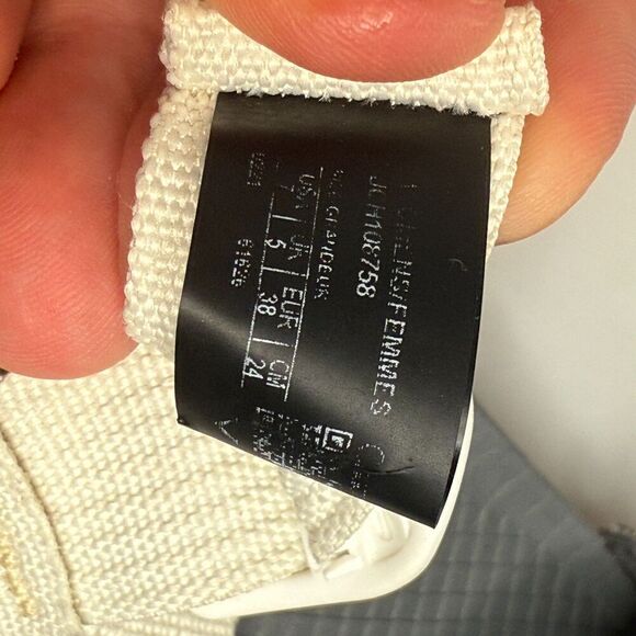 Chaco Z/1 Classic Women’s US 7 EU 38 One Strap Sandals Off White Strap Gray Sole - Picture 11 of 16